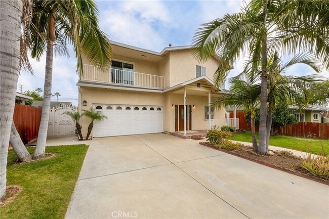 Building Photo - 642 N 6th Ave