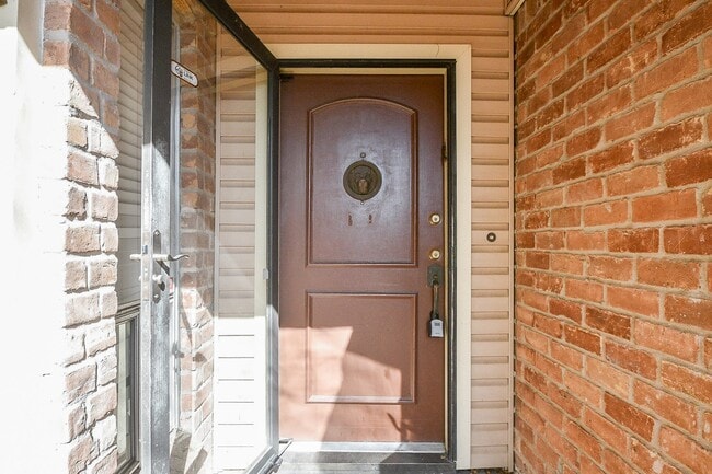 Building Photo - 7538 Quail Meadow Dr