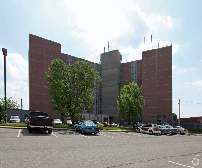 Building Photo - Planters II Apartments