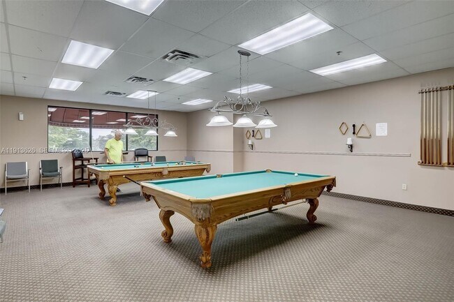 Building Photo - 8900 Washington St