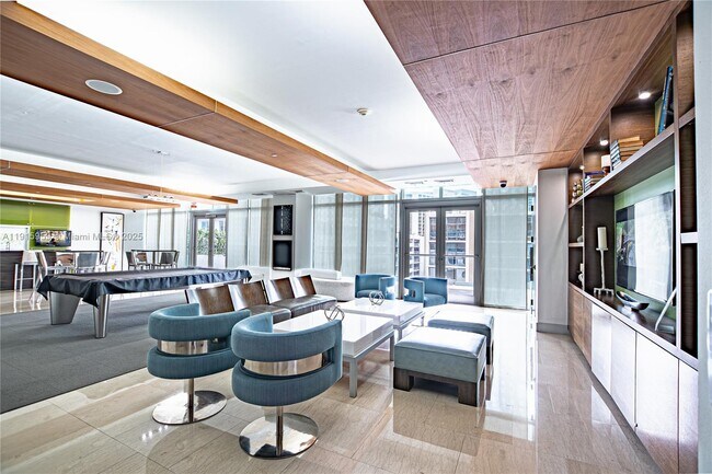 Building Photo - 500 Brickell Ave