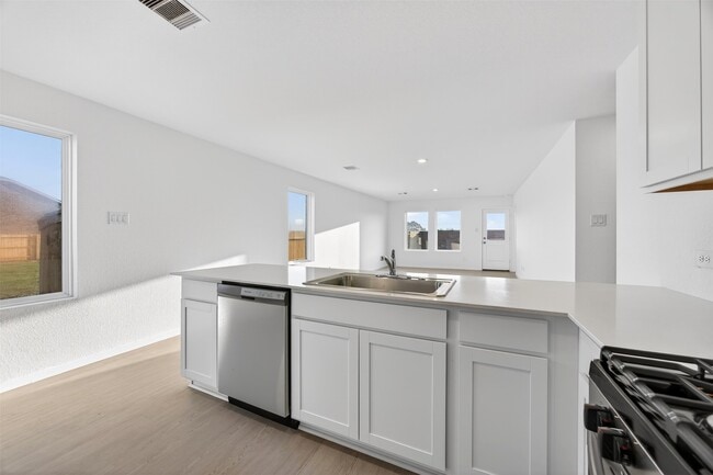 Building Photo - 5906 Havana Mist Dr