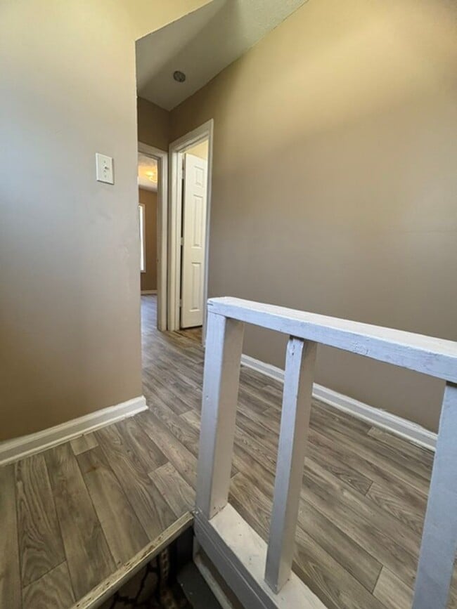 Building Photo - Renovated 3 Bedroom 2 Bath Home for Rent!!