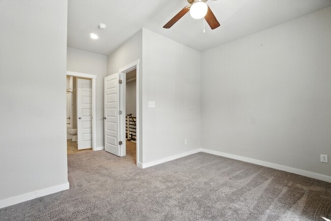 Building Photo - 316 Sikeston Ln
