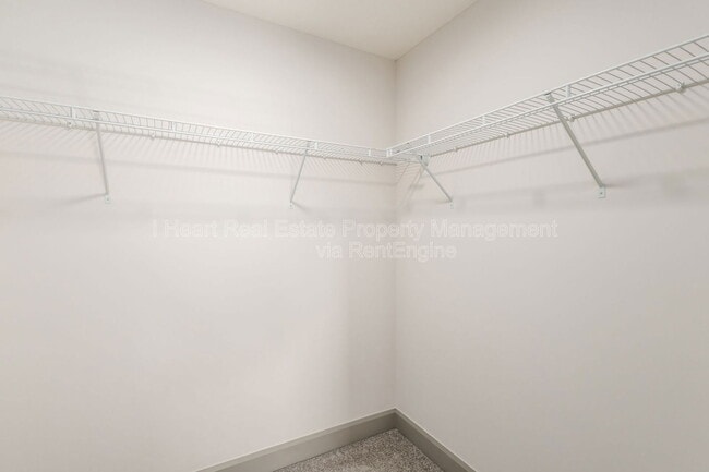 Building Photo - 72 Hayden Ave