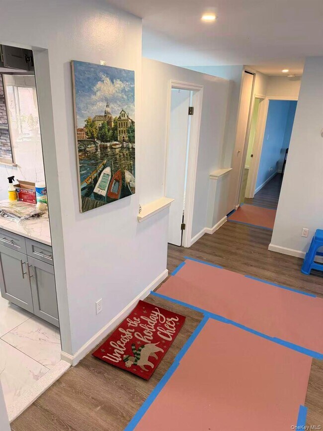 Building Photo - 55-12 Main St