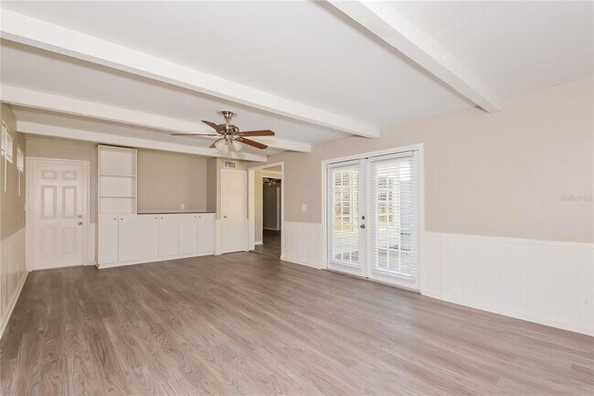 Building Photo - 2839 Hope St