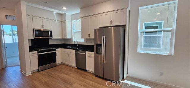 Building Photo - 1170 E Santo Antonio Dr
