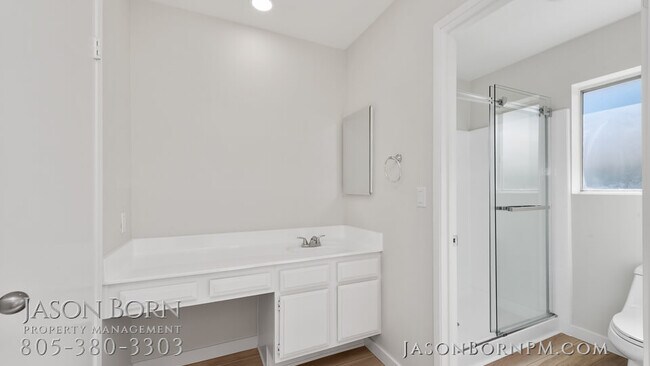 Building Photo - 1784 Sweet Briar Pl