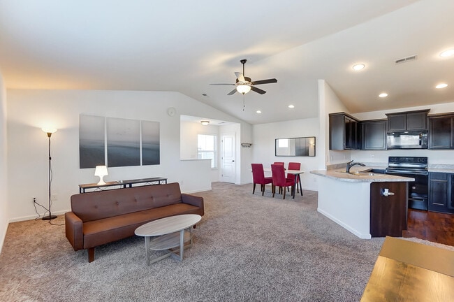 Building Photo - 2016 Tanners Cove Rd