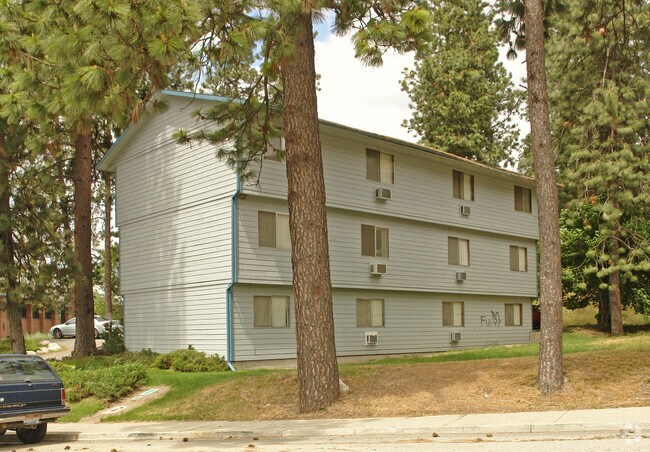 Primary Photo - Emma Hill Apartments