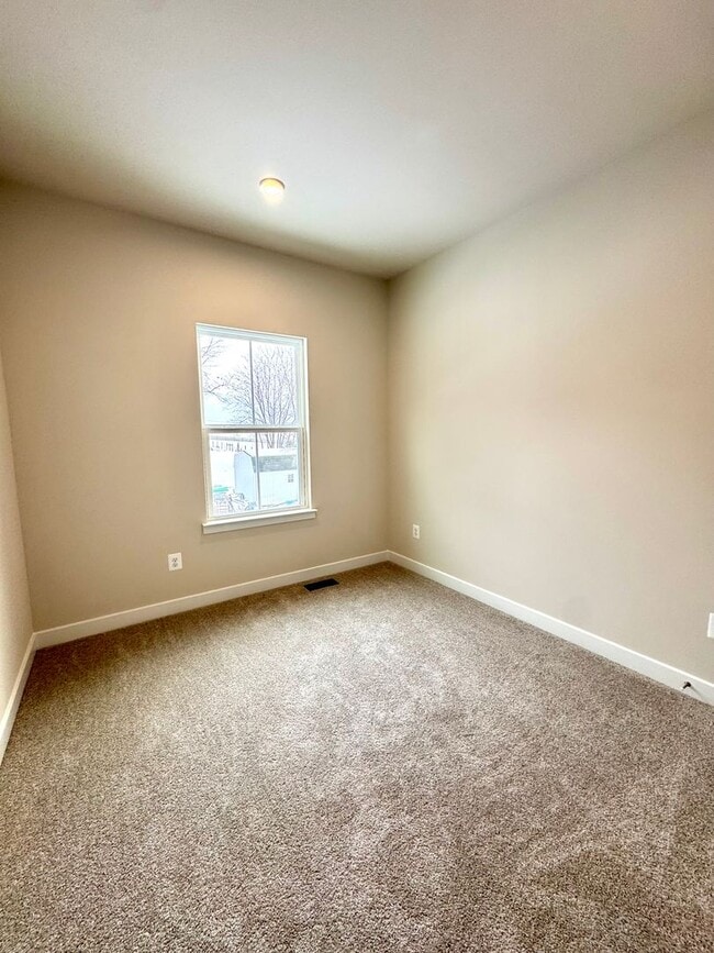 Building Photo - Brand New Townhouse in Wingate Subdivision