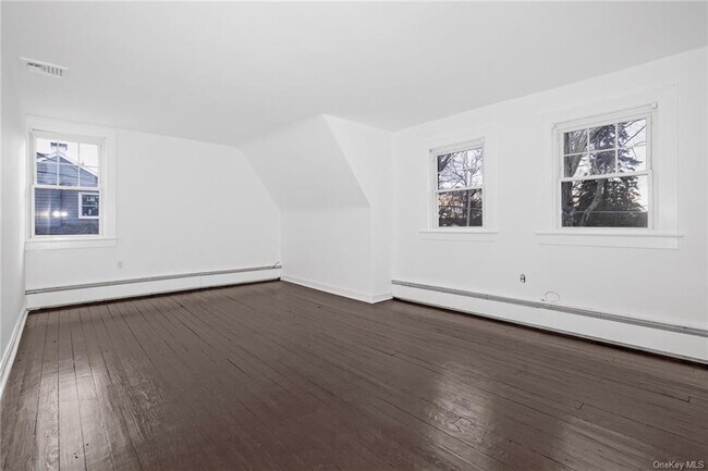 Building Photo - 60 Highview Ave