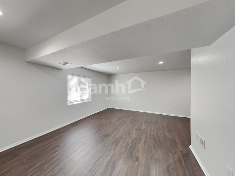 Building Photo - 6950 Abilene Ridge Trail