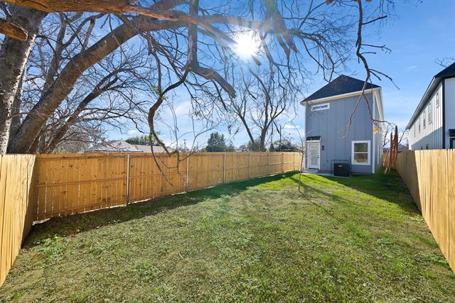 Building Photo - 4228 Aztec Dr