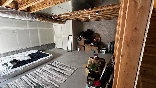 Building Photo - 3787 Soft Whisper Wy