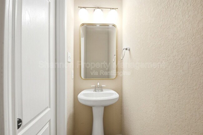 Building Photo - 27118 White Sage Cove Ln