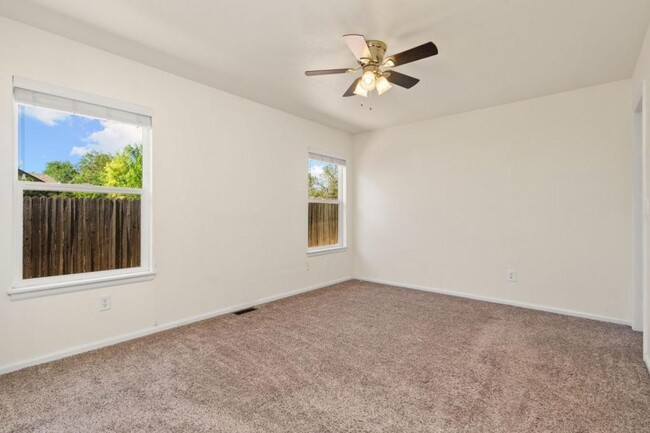 Building Photo - 5743 Snow Mesa Ct