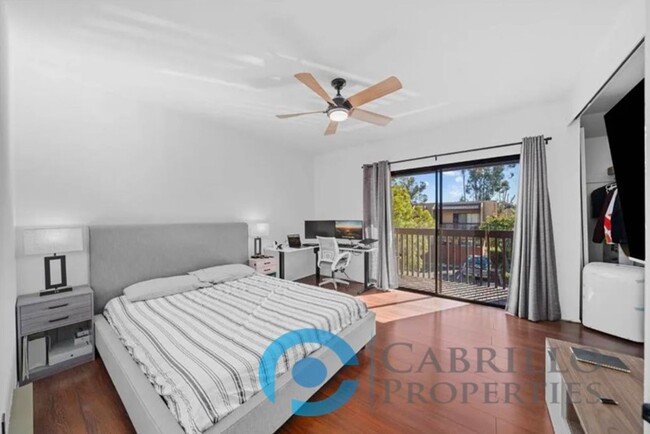 Building Photo - Stylish and Spacious Townhome for Rent in ...