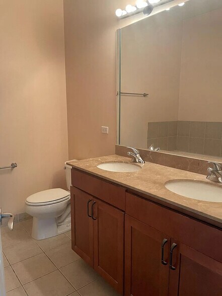 Building Photo - 57 Northfield Ter