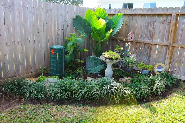 Building Photo - 1210 Three Forks Dr