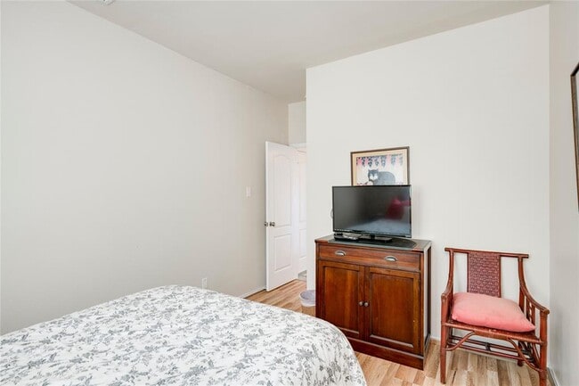 Building Photo - 14101 Red Feather Trail