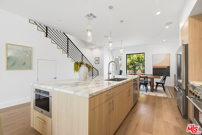 Building Photo - 4095 Sawtelle Blvd