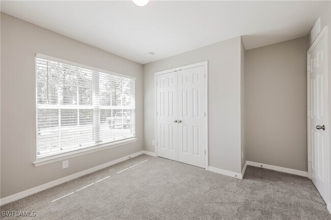 Building Photo - 3114 70th St W