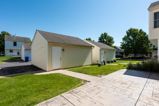 Building Photo - 106 Hewes St