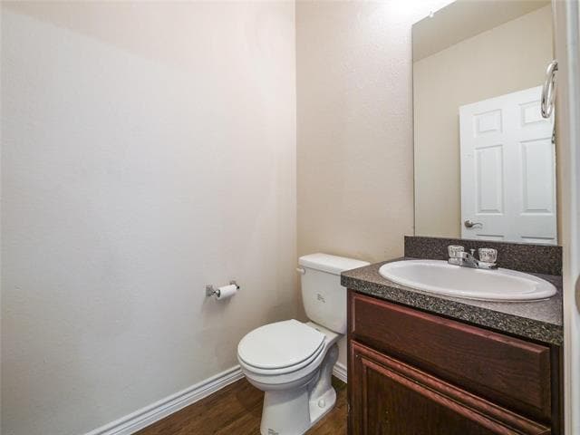 Building Photo - 5421 Dolores Pl