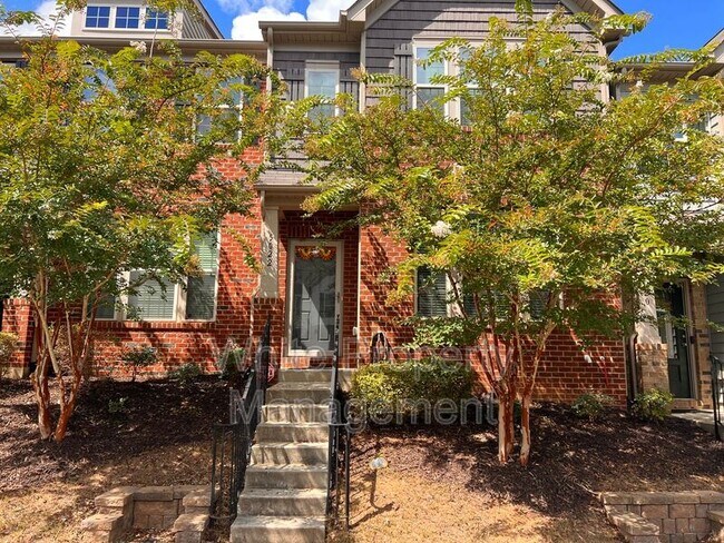 Primary Photo - 5022 Mockernut Ln