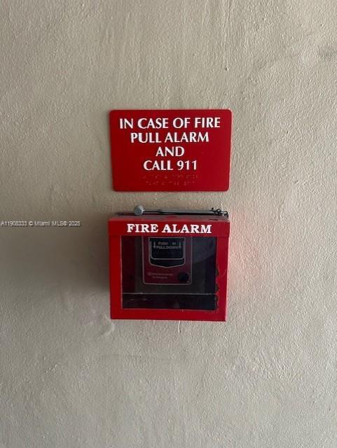 Building Photo - 1015 NW 45th Ave