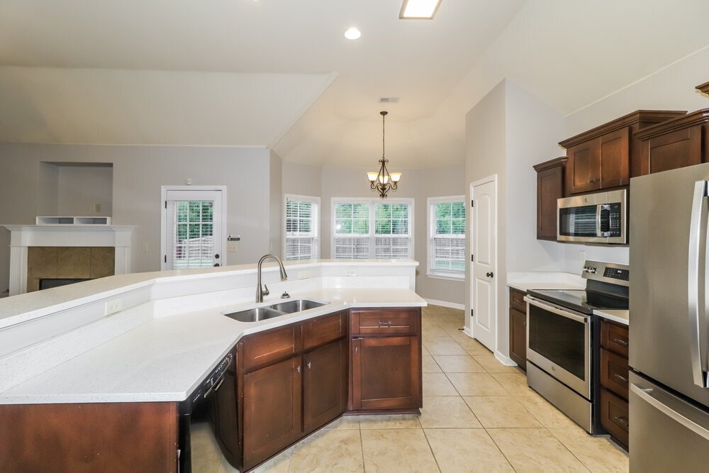 Building Photo - 3714 Harvest Tree Cove