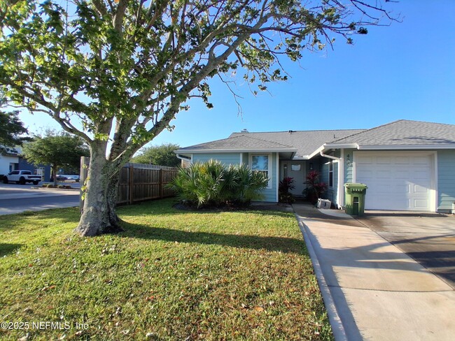Primary Photo - 400 Lower 36th Ave S