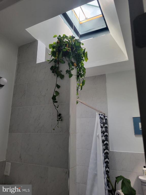 Building Photo - 5418 Baltimore Ave