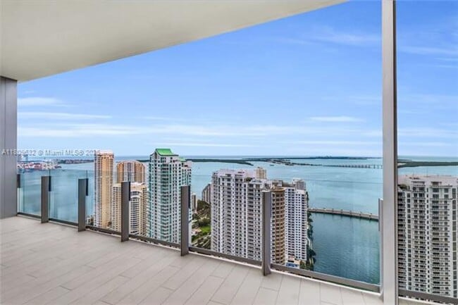 Building Photo - 300 Biscayne Blvd Way