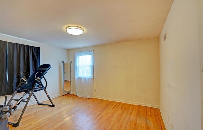 Building Photo - 606 Wyoming Ave