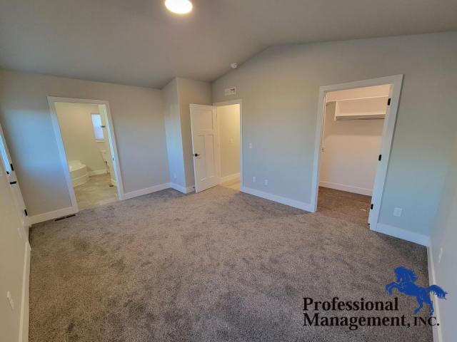 Building Photo - 3 bedroom in Billings MT 59105