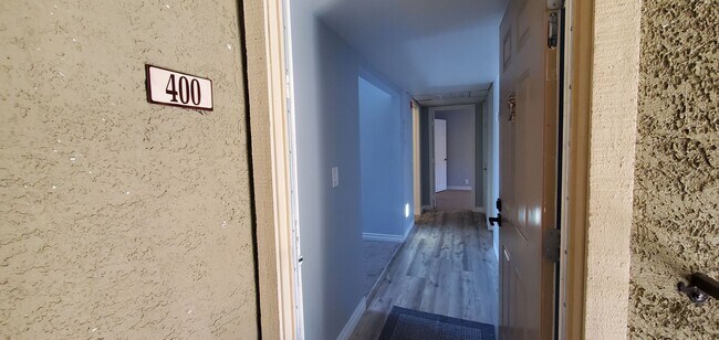 Building Photo - Bella Vita Beauty - New Upgrades & Resort-Style Amenities