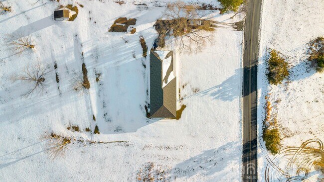 Building Photo - 2765 Long Cir