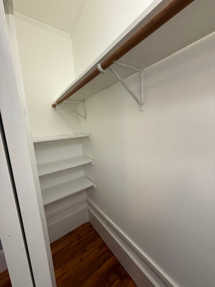 Building Photo - 815 Gage St