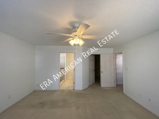 Building Photo - 4032 Leesway Cir