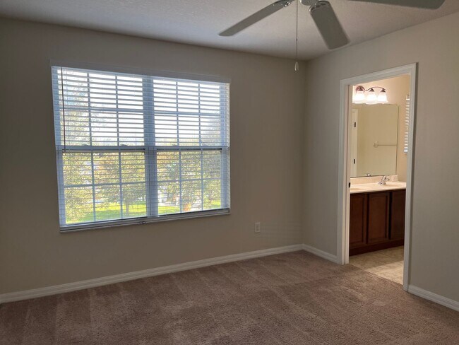 Building Photo - 3/2 Townhome at Water's Edge in Lake Nona