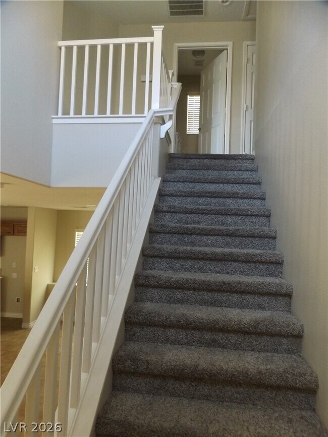 Building Photo - 6467 Karlsen Ct