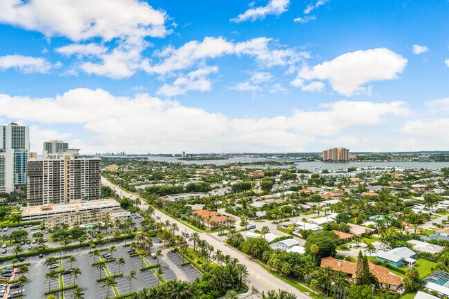 Building Photo - 3800 N Ocean Dr