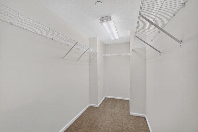 Building Photo - 4000 N Ocean Dr