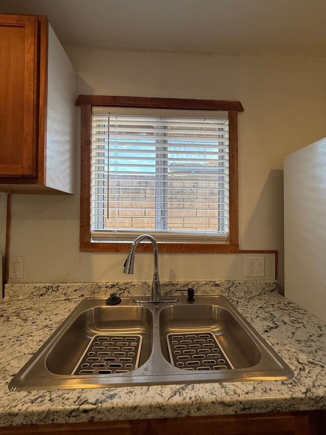 Building Photo - NEW Beautiful 3 Bedroom 1 Bath ADU - Furnished (Unfurnished Negotiable)