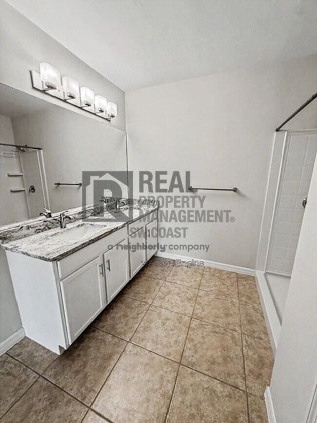 Building Photo - 7317 Mikasa Dr
