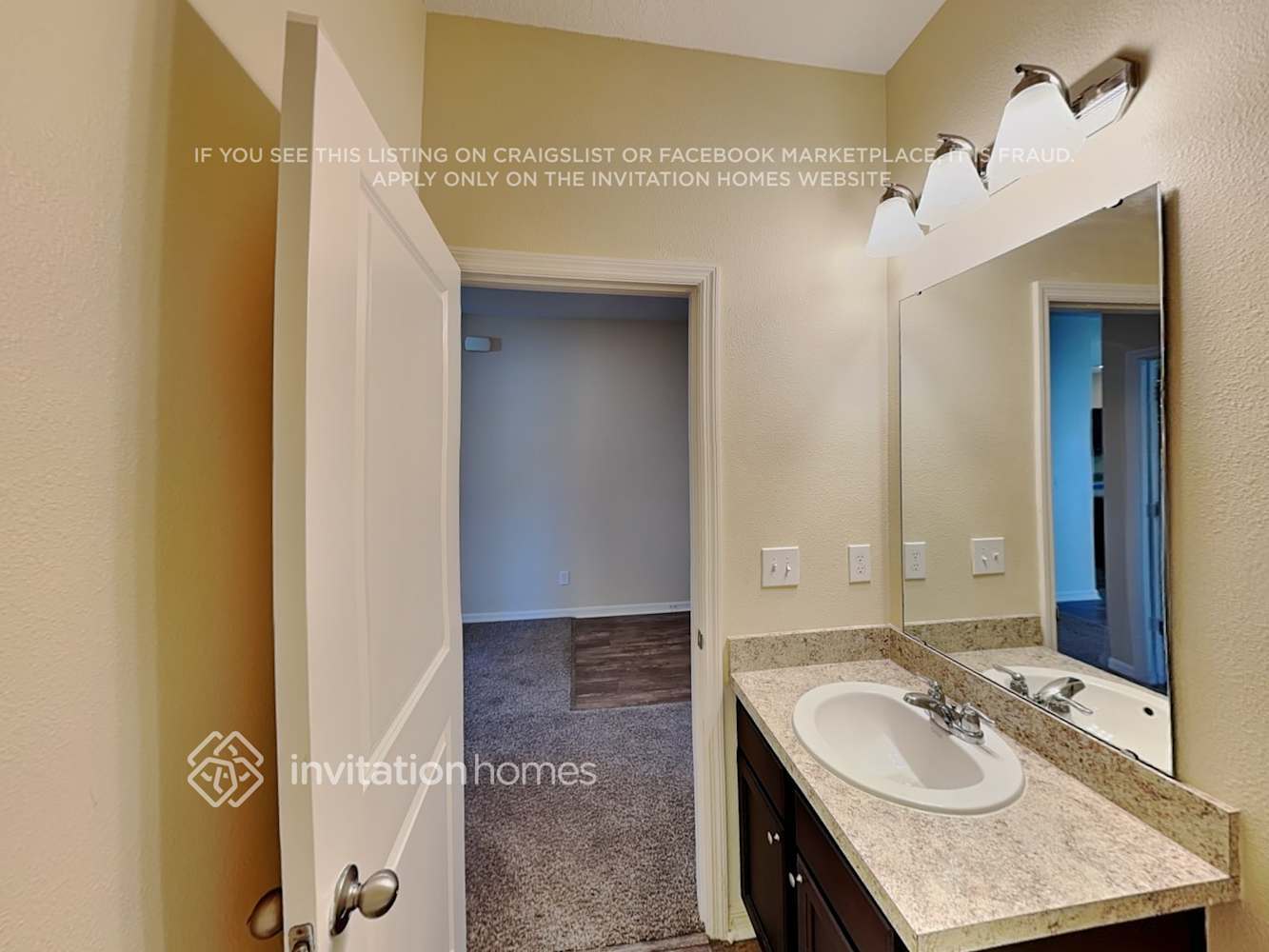 Building Photo - 5801 Bovine Dr