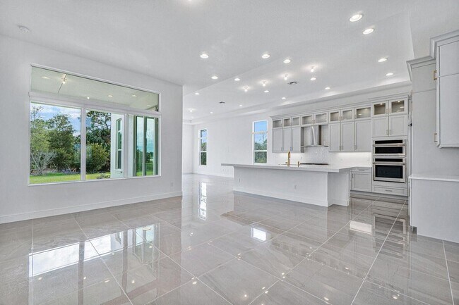 Building Photo - 4202 Mendel Ln